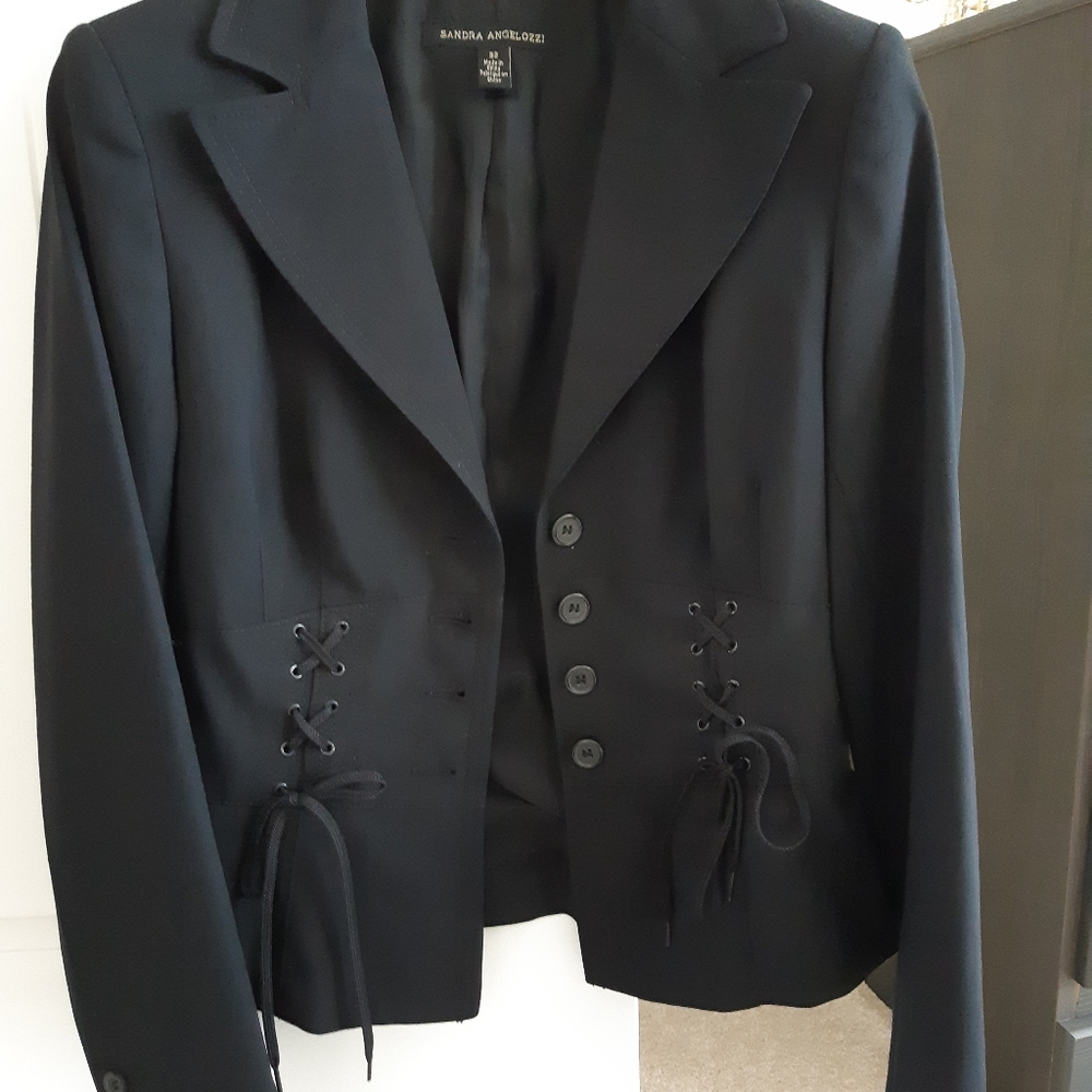 💎 Sandra Angelozzi short black blazer - Picture 2 of 6